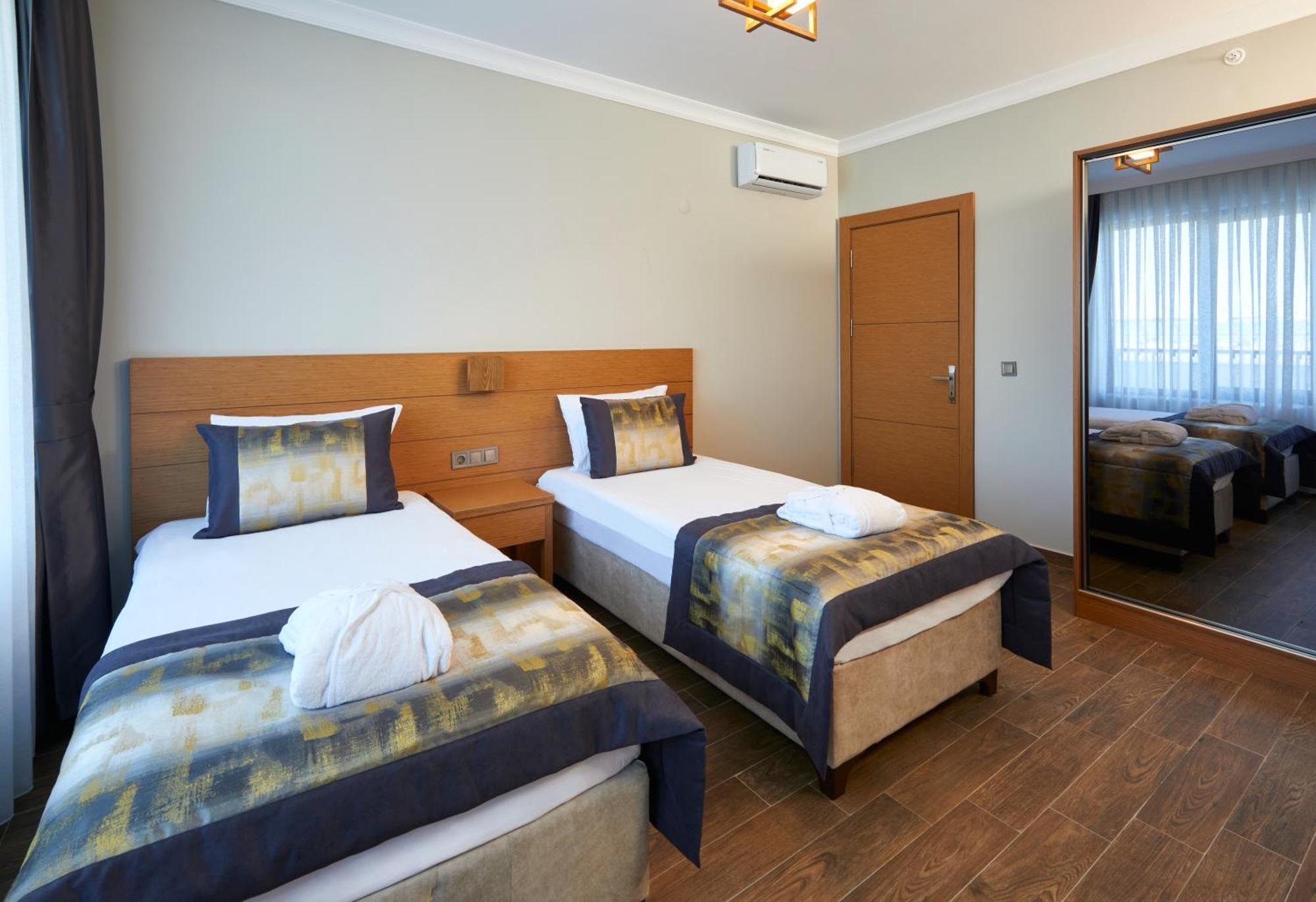 Hattusa Vacation Business Thermal Hotel Saray Exterior photo